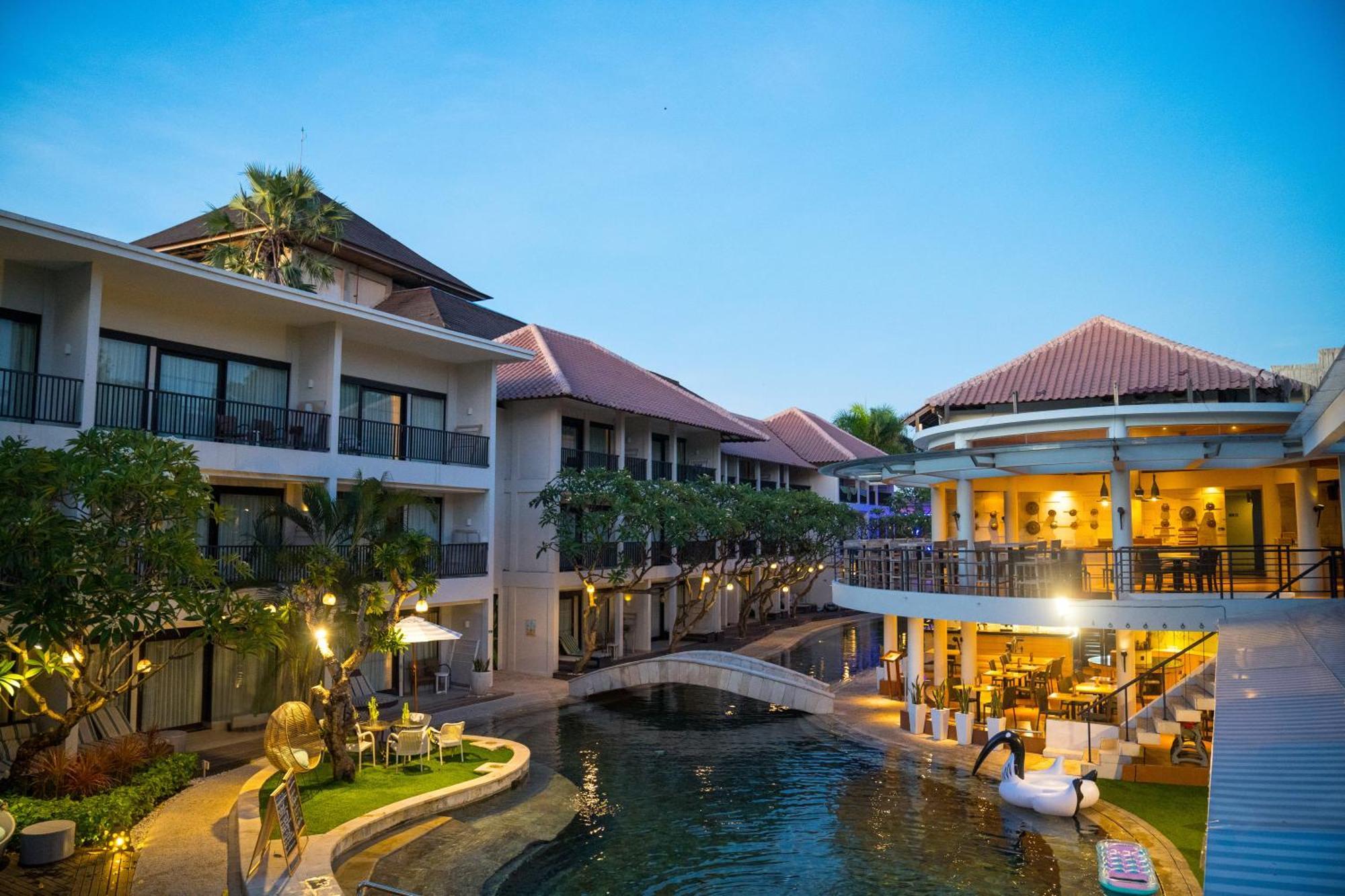 Away Bali Legian Camakila Hotel Exterior photo